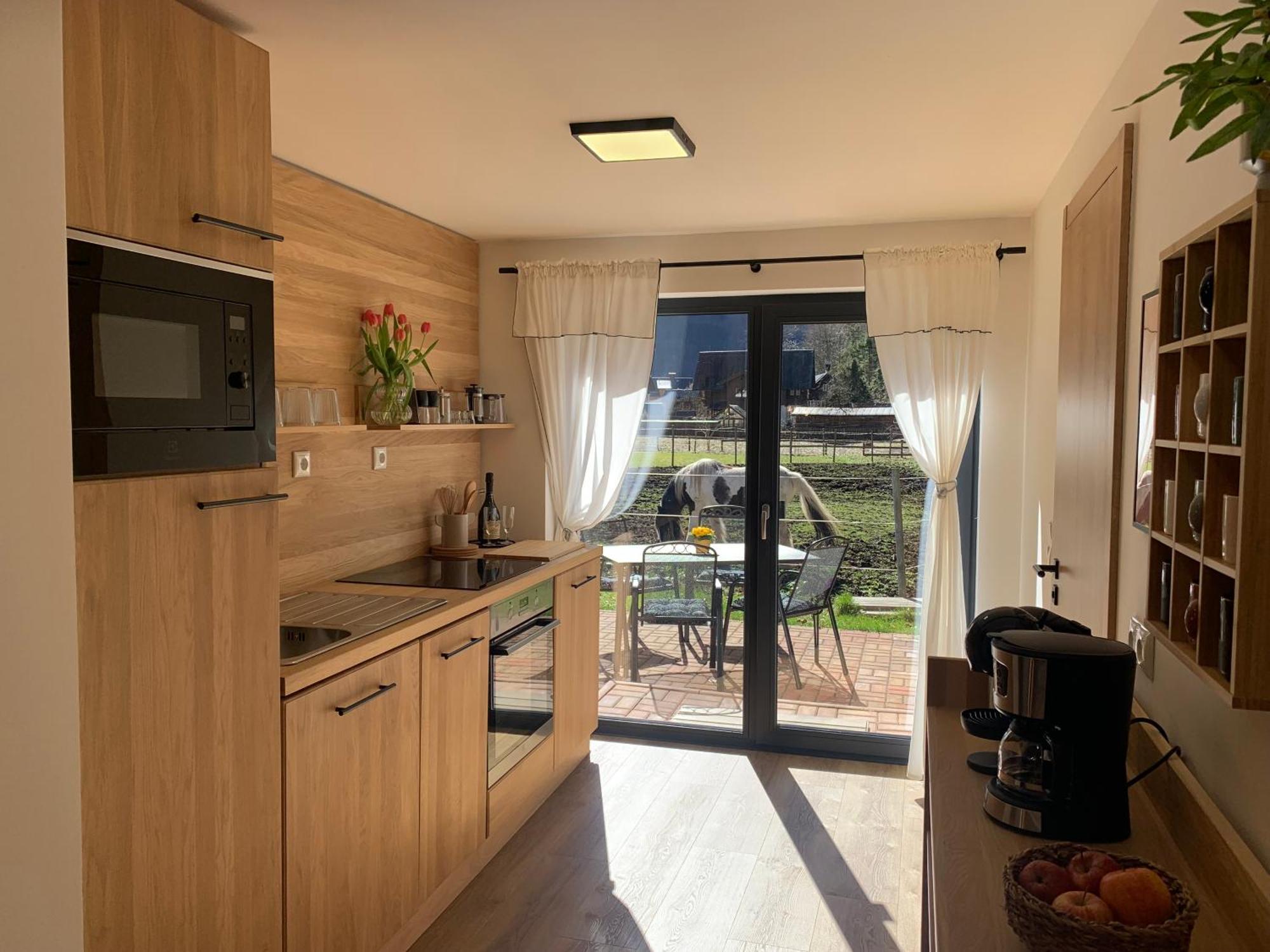 Iris Apartments โอเบอร์ทราวน์ ภายนอก รูปภาพ